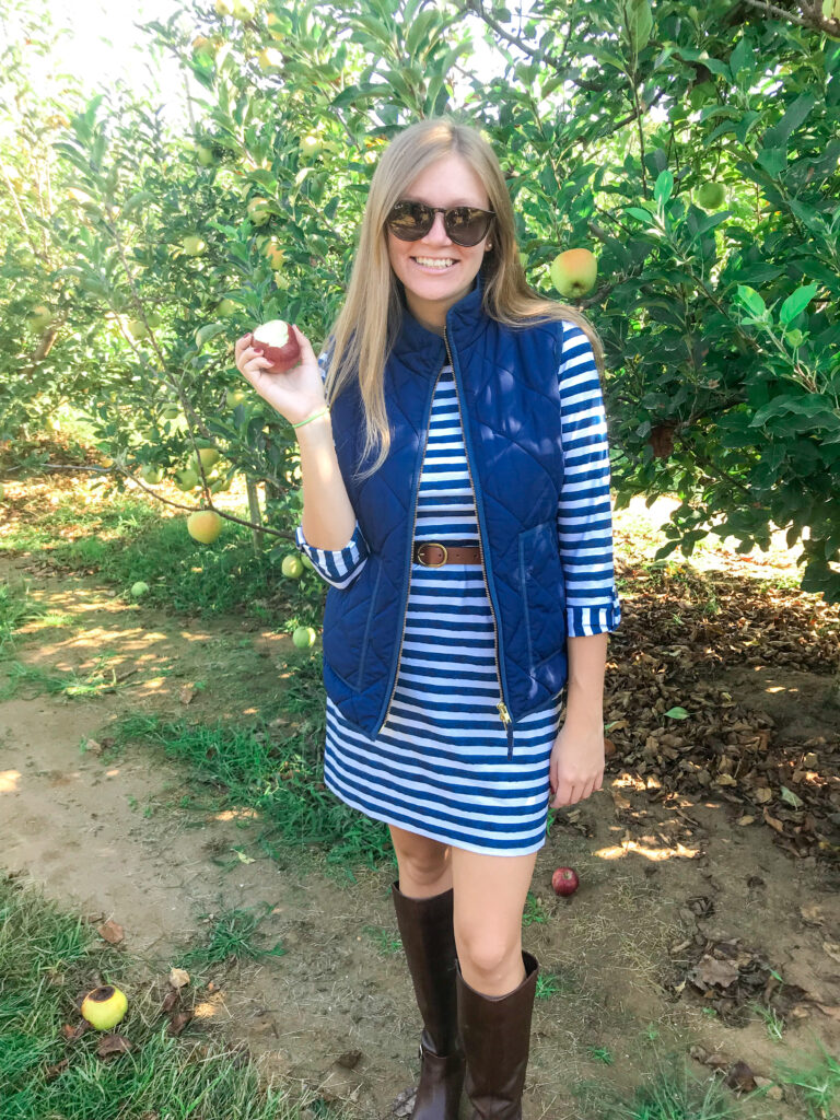 An Apple a Day | Cute Apple Picking Outfit - Jersey Girls & Pearls